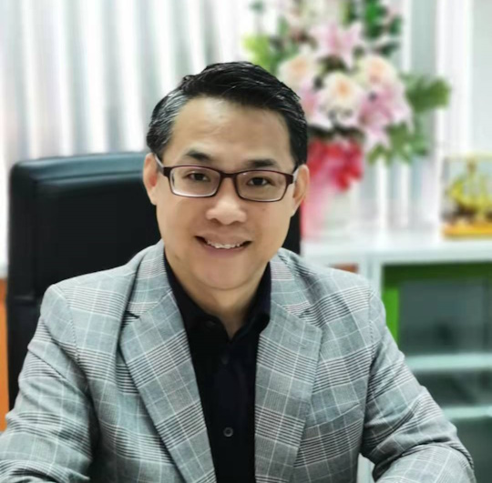 Travel Advisor