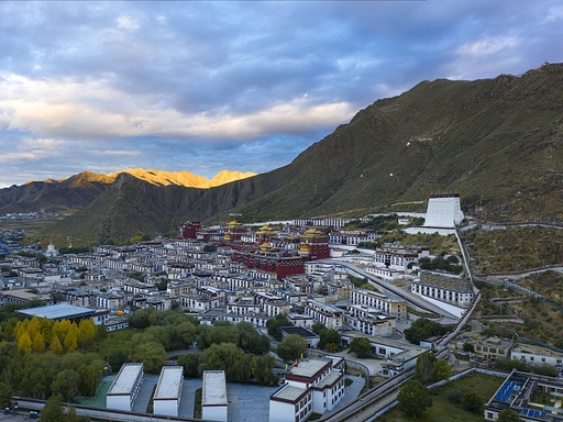 8 Days Tibet Everest Base Camp Tour
